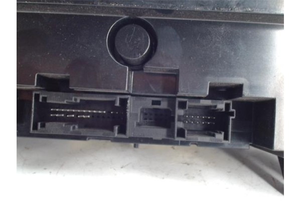 Recambio de mandos climatizador para mercedes-benz sprinter ii combi (01.2006) 2.1 313/316 cdi (906.731/733/735) [2,1 ltr. - 120