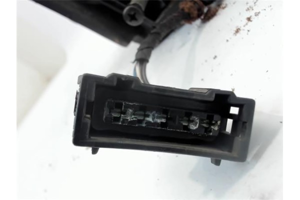 Recambio de retrovisor electrico izquierdo para seat ibiza (6k1) referencia OEM IAM   