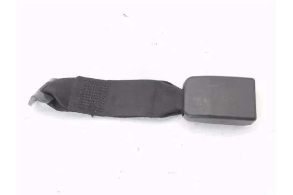 Recambio de anclaje cinturon trasero derecho para peugeot 206 2.0 hdi 90 referencia OEM IAM 8975R0  