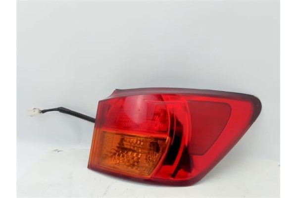 Recambio de piloto trasero derecho para lexus is ii (_xe2_) 220 d (ale20) referencia OEM IAM 8155153161  