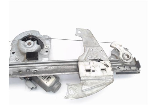 Recambio de mecanismo elevalunas delantero derecho para peugeot 107 1.4 hdi referencia OEM IAM 9222 T6 37576 698100H020 , TOYOTA