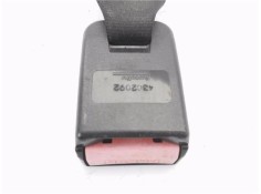 Recambio de anclaje cinturon trasero derecho para peugeot 206 2.0 hdi 90 referencia OEM IAM 8975R0  