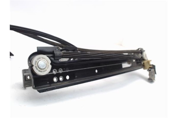 Recambio de mecanismo elevalunas delantero izquierdo para seat ibiza berlina (6j5) 1.9 tdi referencia OEM IAM 6J4837461 10202 
