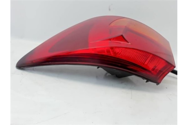 Recambio de piloto trasero derecho para lexus is ii (_xe2_) 220 d (ale20) referencia OEM IAM 8155153161  