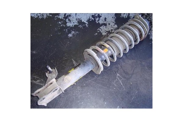 Recambio de amortiguador delantero completo para nissan micra (k11) 1.3 i 16v referencia OEM IAM 543034F12 540104 
