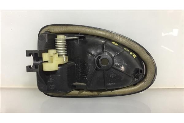 Recambio de manilla int. puerta delantero derecha para renault clio ii fase i (b/cb0) 1.2 (b/cb0f, b/cb0a, b/cb10, b/cb1k, b/cb2