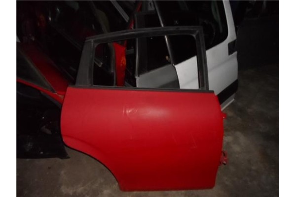 Recambio de puerta trasero derecha para seat leon (1p1) 1.9 style ecomotive referencia OEM IAM   