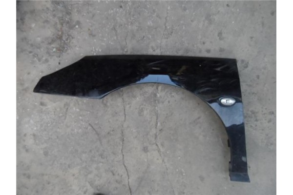 Recambio de aleta delantero izquierda para peugeot 407 1.8 sport referencia OEM IAM   