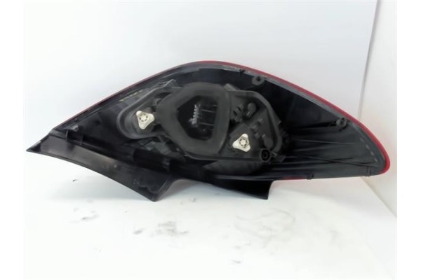 Recambio de piloto trasero derecho para opel corsa d 1.3 cdti referencia OEM IAM 89037887 89037877A 