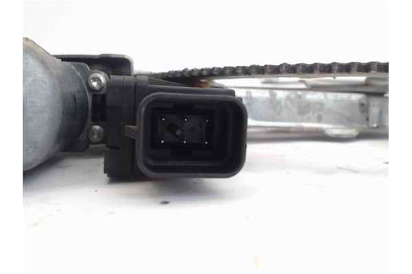 Recambio de mecanismo elevalunas delantero izquierdo para opel meriva referencia OEM IAM 5140093  