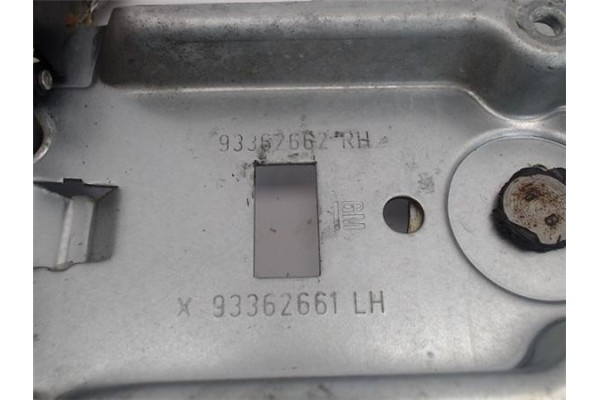 Recambio de mecanismo elevalunas delantero izquierdo para opel meriva referencia OEM IAM 5140093  
