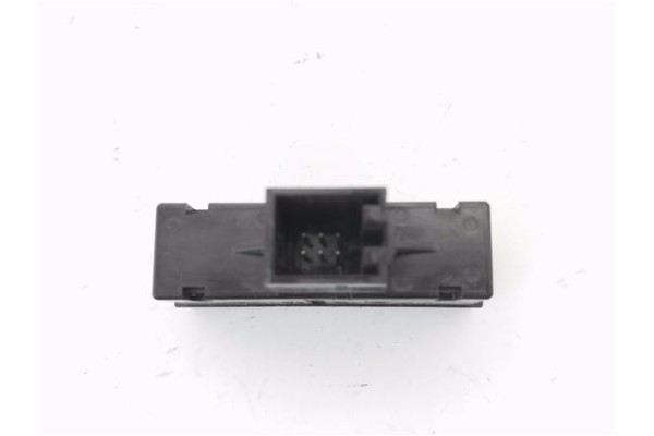 Recambio de interruptor luces emergencia para audi a6 avant (4f5) 2.0 tdi referencia OEM IAM 4F0941509  