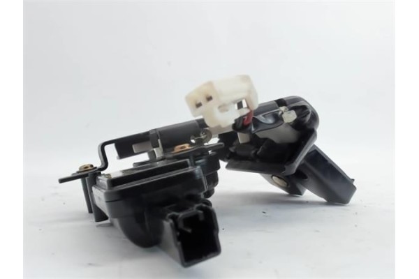 Recambio de cerradura porton para mazda 3 berlina (bk) 1.6 cd active+ xcite referencia OEM IAM   