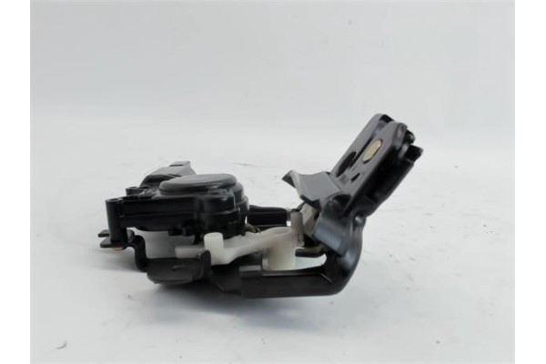 Recambio de cerradura porton para mazda 3 berlina (bk) 1.6 cd active+ xcite referencia OEM IAM   