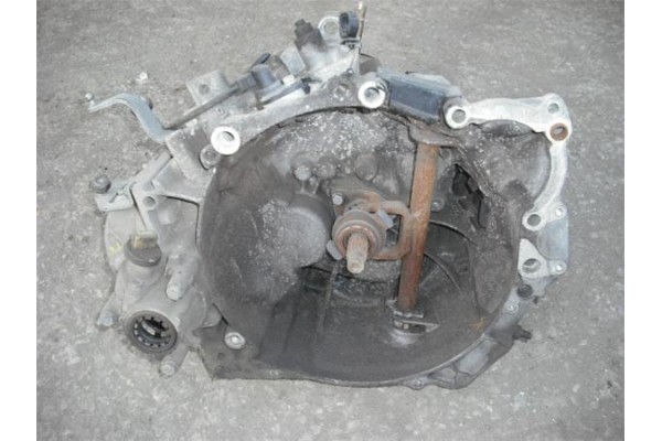 Recambio de caja cambios manual para citroen xsara berlina 1.8 i 16v referencia OEM IAM 20TB62  