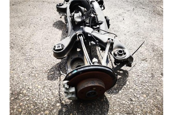 Recambio de puente trasero para mercedes-benz clase c (bm 203) sportcoupe 2.0 c 180 (203.735) referencia OEM IAM 06822039401  