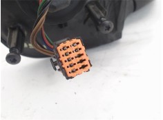 Recambio de retrovisor electrico derecho para peugeot 206 2.0 hdi 90 referencia OEM IAM 8154JF  