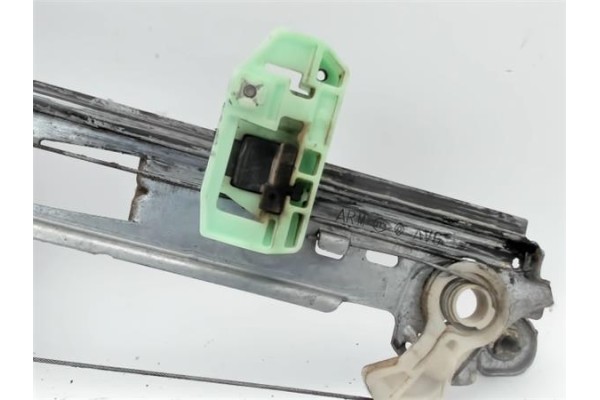Recambio de mecanismo elevalunas delantero izquierdo para renault scenic ii (jm) referencia OEM IAM   