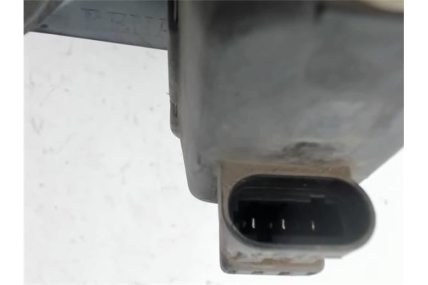 Recambio de faro delantero dcho para renault clio ii fase i (b/cb0) referencia OEM IAM 7701697618 67735101 