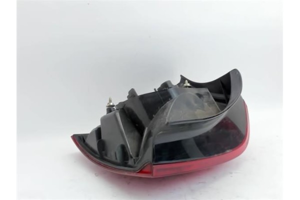 Recambio de piloto trasero derecho para toyota corolla (e12) referencia OEM IAM   