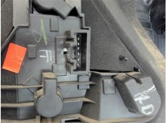 Recambio de piloto trasero izquierdo para toyota corolla (e12) referencia OEM IAM   