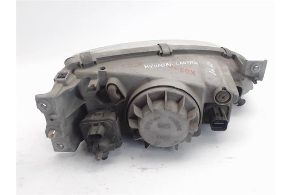 Recambio de faro delantero izquierdo para hyundai lantra berlina (rd) referencia OEM IAM 9210129000  