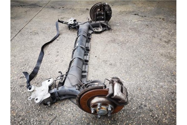 Recambio de puente trasero para renault grand scenic iv 1.2 tce referencia OEM IAM 555017273R  