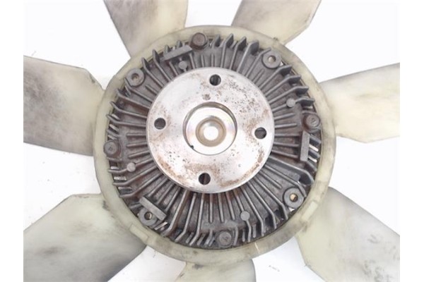Recambio de ventilador viscoso para nissan trade 2.3 d referencia OEM IAM 777000510  