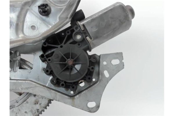 Recambio de elevalunas electrico delantero izquierdo para renault laguna (b56) referencia OEM IAM    Recambio de elevalunas electrico delantero izquierdo para renault laguna (b56) referencia OEM IAM