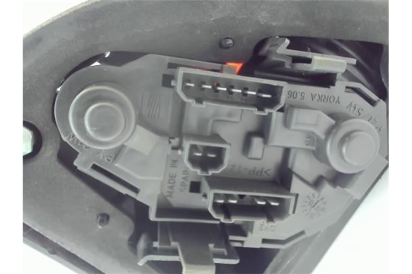 Recambio de piloto trasero izquierdo para seat leon (1m1) 1.6 referencia OEM IAM 1M6945111  1M694511101C , SEAT
