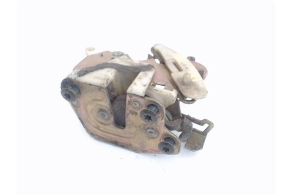 Recambio de cierre electromagnetico trasero izquierdo para mitsubishi pajero 2.8 td referencia OEM IAM MB669753  