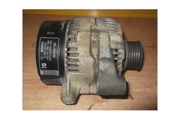 Recambio de alternador para opel astra f berlina (1991) 2.0 i referencia OEM IAM 90413760 0123120001 