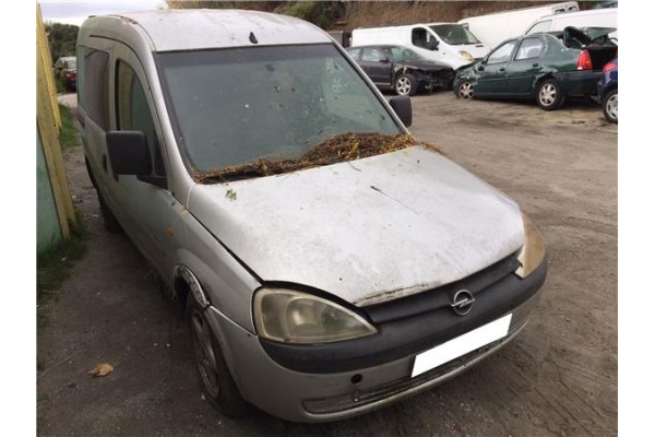 opel combo (corsa c) del año 2001