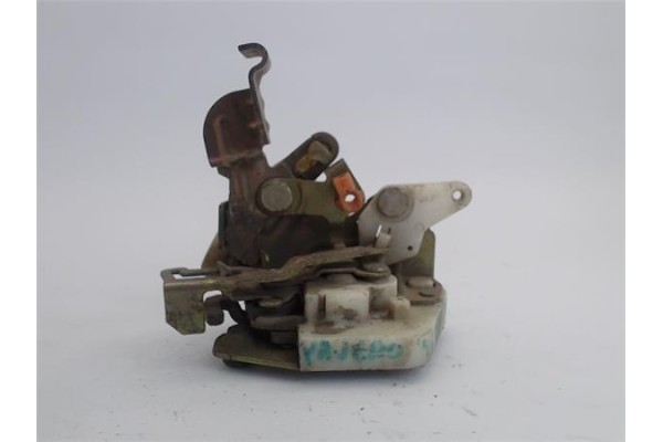 Recambio de cierre electromagnetico trasero izquierdo para mitsubishi pajero 2.8 td referencia OEM IAM MB669753  