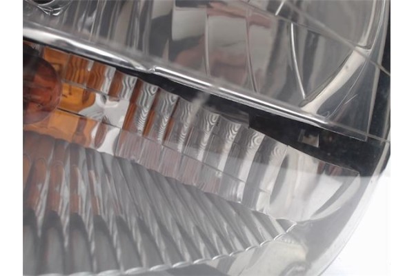 Recambio de faro delantero izquierdo para renault twingo i (c06) referencia OEM IAM 7701040500  