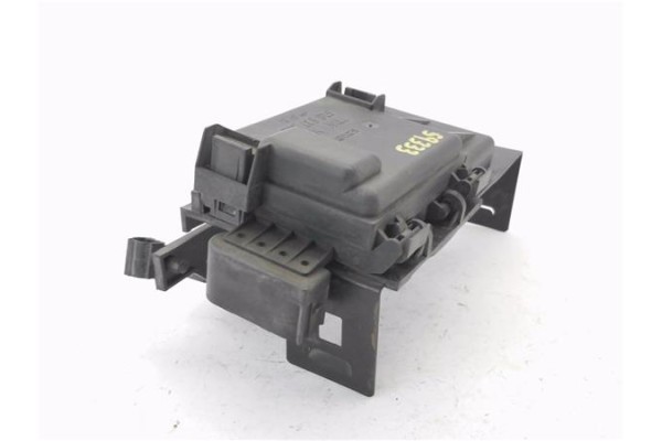 Recambio de caja reles para seat arosa (6h1) 1.0 referencia OEM IAM 6X0937550 6X0937506B 