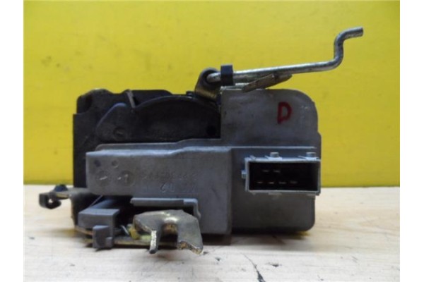 Recambio de cierre electromagnetico delantero derecho para citroen xsara berlina 1.6 i referencia OEM IAM 9136J2  