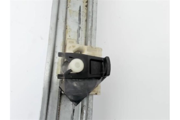 Recambio de mecanismo elevalunas delantero izquierdo para renault clio iii referencia OEM IAM   