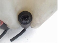 Recambio de deposito limpiaparabrisas para land rover freelander (ln) 2.0 di referencia OEM IAM AWR4764  