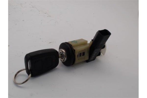Recambio de llave para ford mondeo ii (bap) 2.0 i referencia OEM IAM 1063685 7111466 