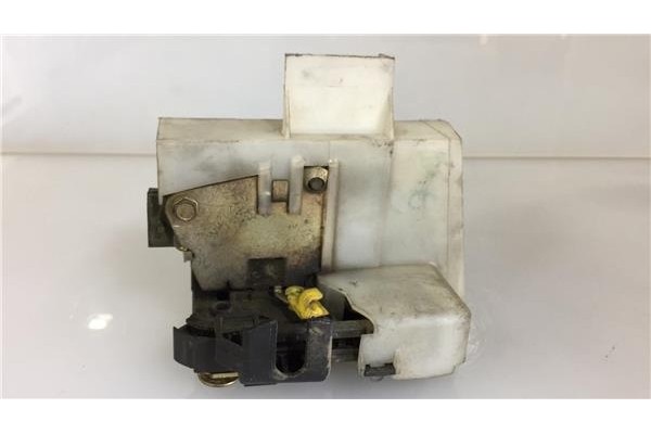 Recambio de cierre electromagnetico delantero izquierdo para renault megane i classic (la0) 1.9 d (la0a, la0u) referencia OEM IA