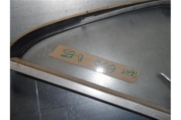 Recambio de luna fija delantero izquierda para seat 600 d 0.8 referencia OEM IAM   