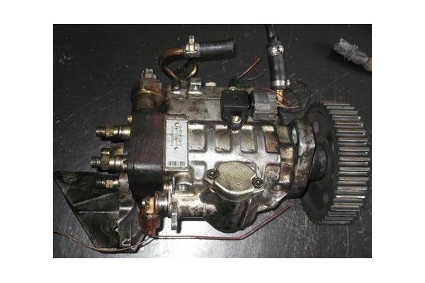 Recambio de bomba inyectora para opel corsa c 1.7 di referencia OEM IAM 8971852422 HU0965006002 