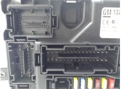 Recambio de caja fusibles/rele para opel corsa d 1.4 referencia OEM IAM 13279900 28140881 