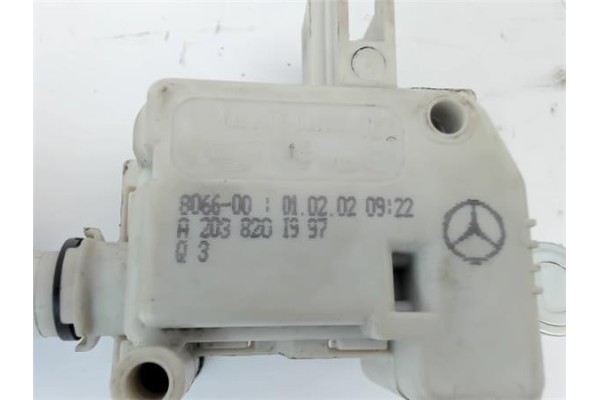 Recambio de motor cierre centralizado para mercedes-benz clase c (bm 203) sportcoupe 2.0 c 180 (203.735) referencia OEM IAM A203