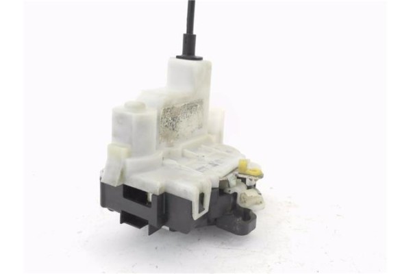 Recambio de cierre electromagnetico delantero izquierdo para fiat ii panda (169) 1.2 referencia OEM IAM 51917886  