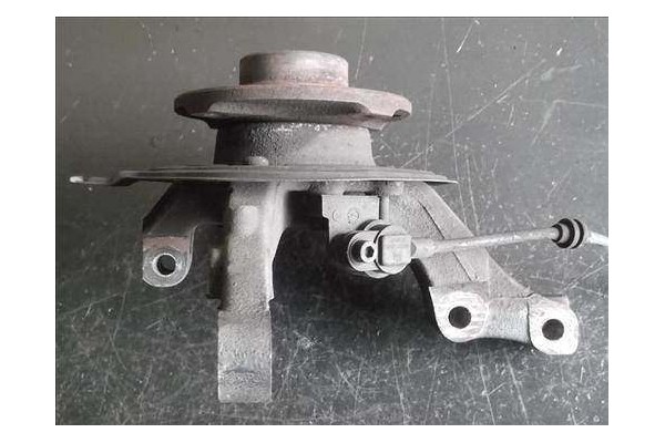 Recambio de mangueta delantero izquierda para opel corsa c 1.7 di referencia OEM IAM   