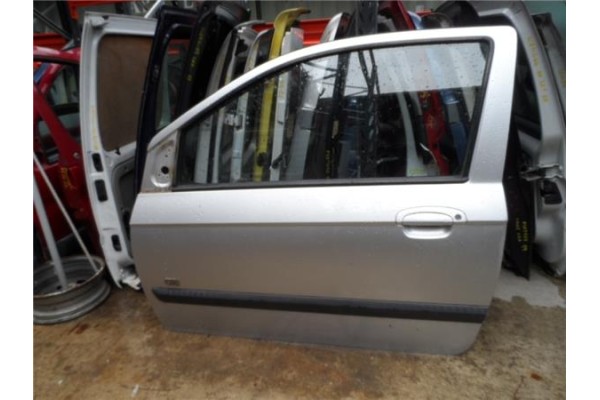 Recambio de puerta delantero izquierda para hyundai getz (tb) 1.5 crdi referencia OEM IAM 760031C221  