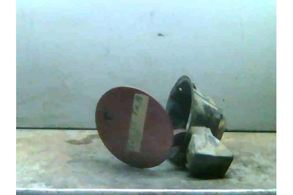 Recambio de tapa exterior combustible para ford focus (daw, dbw) 1.8 turbo di / tddi referencia OEM IAM 1215765 1107353 