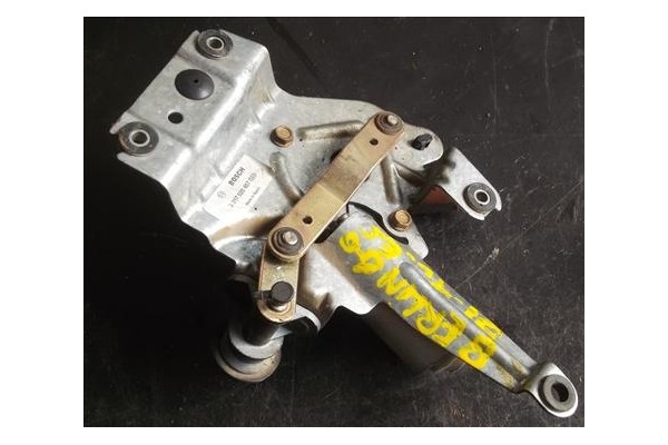 Recambio de motor limpiaparabrisas trasero para citroen berlingo 2.0 hdi 90 (mfrhy) referencia OEM IAM 6405N4 0390201408 